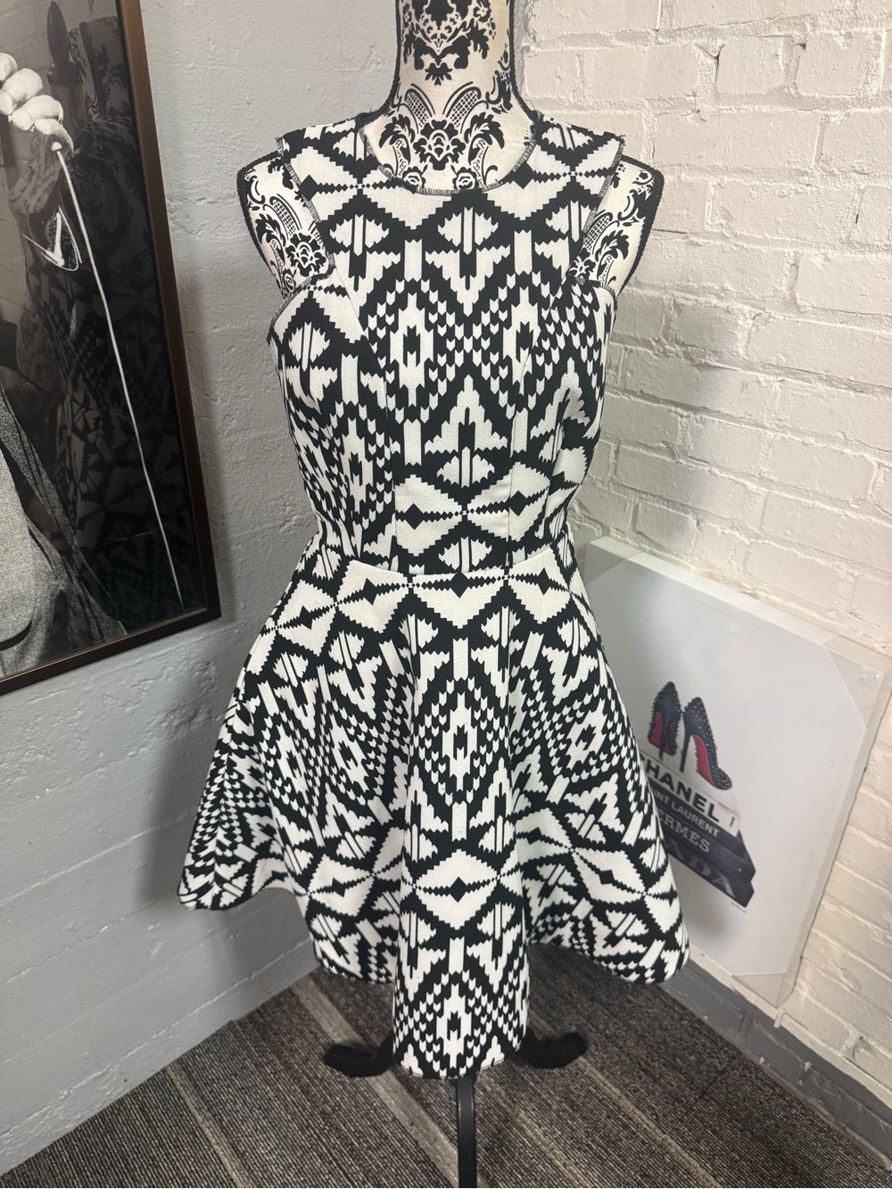 Issue New York Black and White Geometric Mini Dress